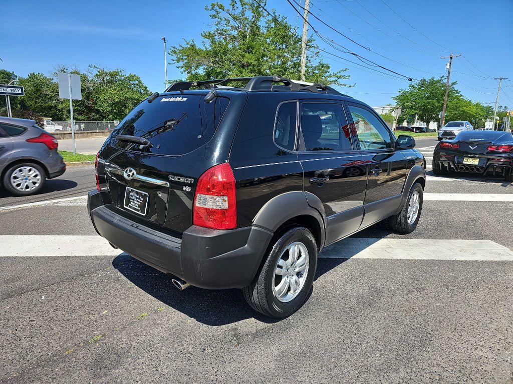 Thumbnail image of 2006 Hyundai TUCSON at DIAMOND AUTO SALES