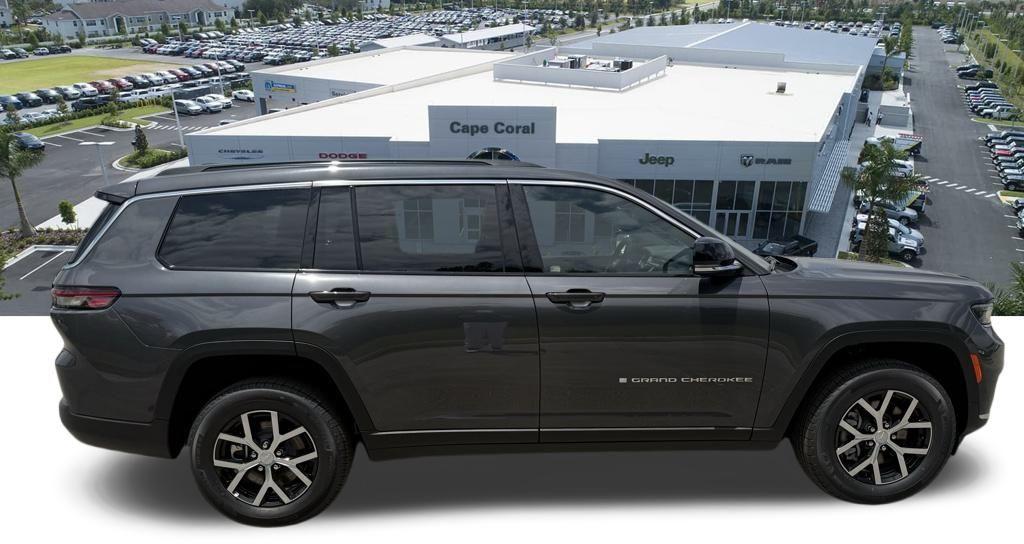 Thumbnail image of 2025 Jeep Grand Cherokee L at Cape Coral Chrysler Dodge Jeep Ram