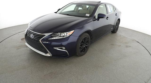 Thumbnail image of 2016 Lexus ES 300h at Bluebonnet Super Center - USED