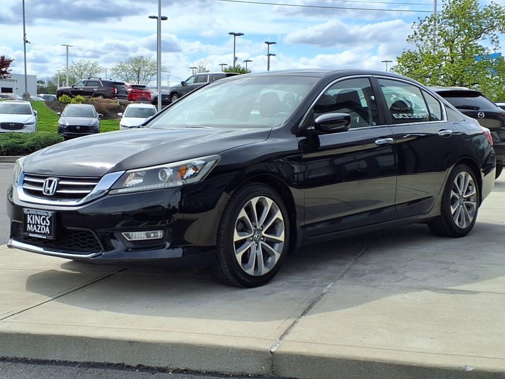 Thumbnail image of 2013 Honda Accord at Kings Mazda