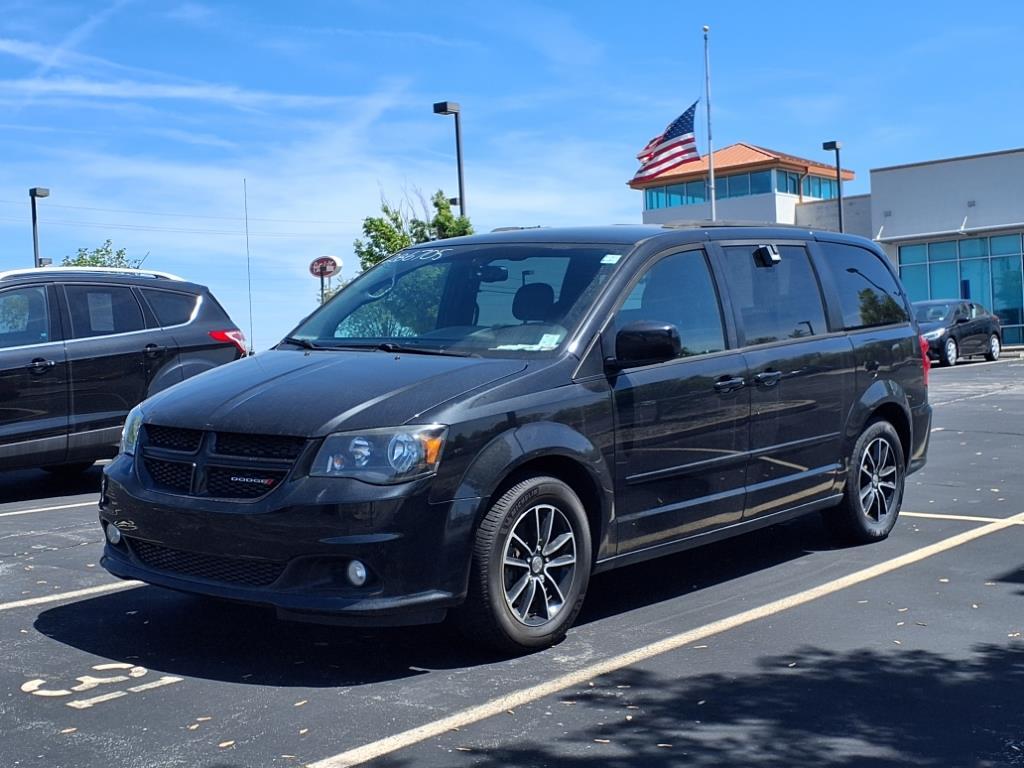 Thumbnail image of 2017 Dodge Grand Caravan at Instacredit Automart