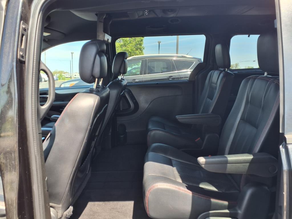 Thumbnail image of 2017 Dodge Grand Caravan at Instacredit Automart