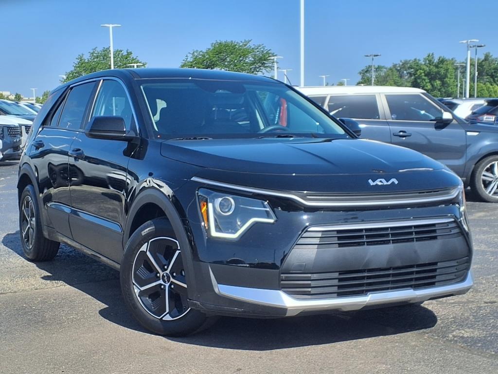 Thumbnail image of 2024 Kia Niro at Kings Kia