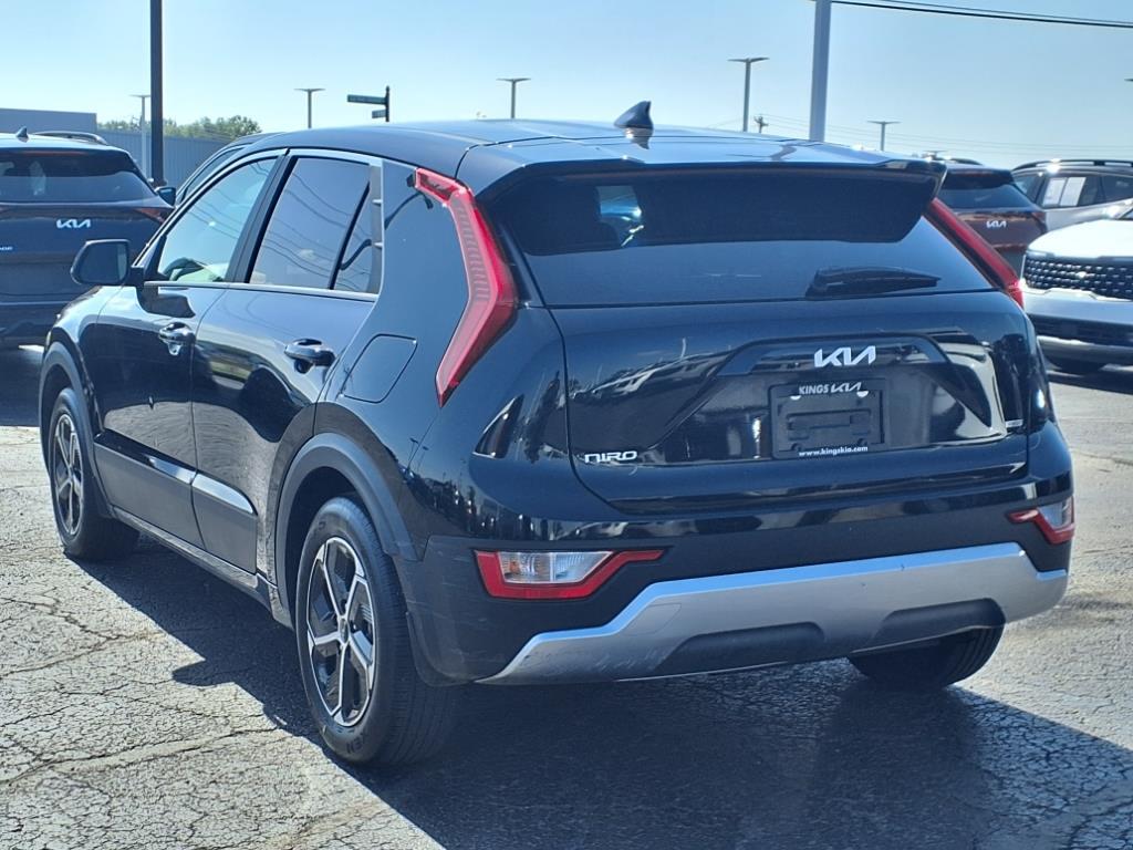 Thumbnail image of 2024 Kia Niro at Kings Kia