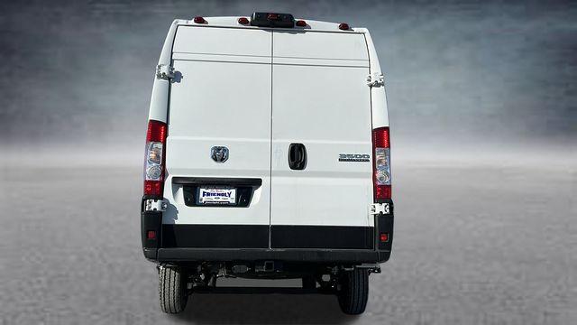 Thumbnail image of 2025 Ram ProMaster at Jim Riehl's Friendly Chrysler Dodge Jeep Ram of Lapeer