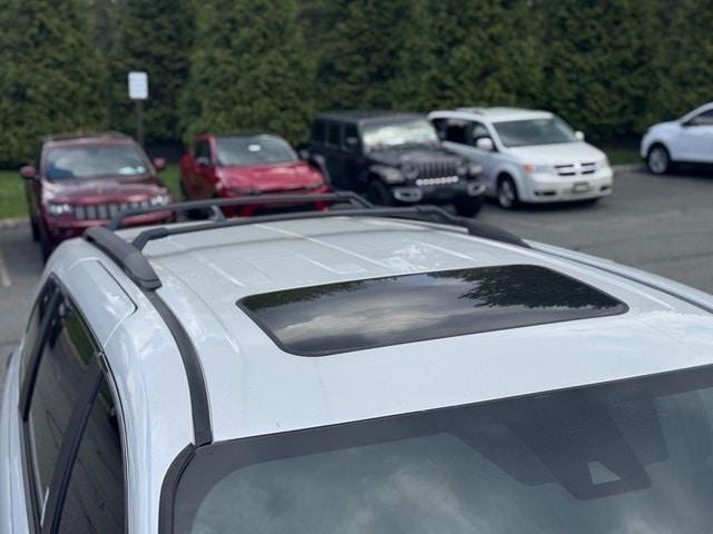 Thumbnail image of 2023 Toyota Sienna at Rossi Chrysler Dodge Jeep Ram