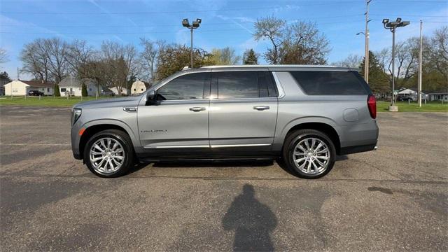 Thumbnail image of 2022 GMC Yukon XL at LaFontaine Buick GMC