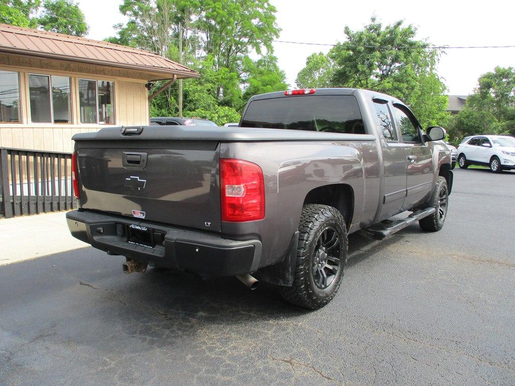 Thumbnail image of 2011 Chevrolet Silverado 1500 at G2 AUTO LLC