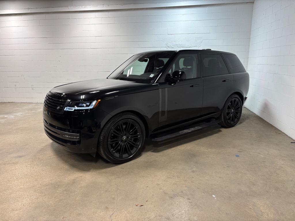 Thumbnail image of 2023 Land Rover Range Rover at Jaguar Land Rover Glen Cove