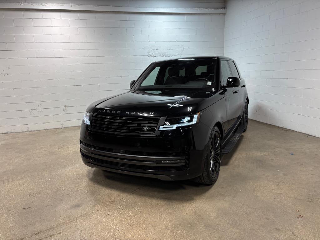Thumbnail image of 2023 Land Rover Range Rover at Jaguar Land Rover Glen Cove
