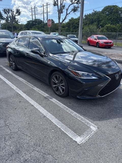 Thumbnail image of 2020 Lexus ES 350 at Doral Lincoln