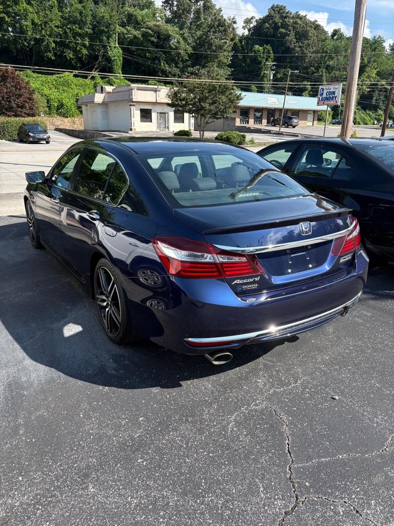 Thumbnail image of 2017 Honda Accord at CHATTANOOGA CARS 4 U