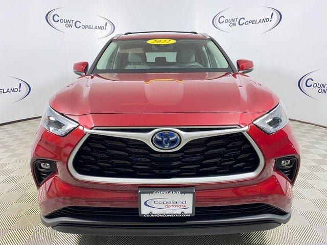 Thumbnail image of 2022 Toyota Highlander Hybrid at Copeland Toyota - Syndication New