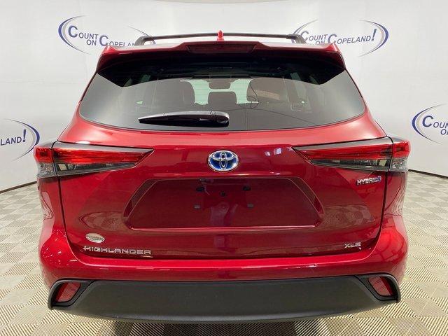 Thumbnail image of 2022 Toyota Highlander Hybrid at Copeland Toyota - Syndication New