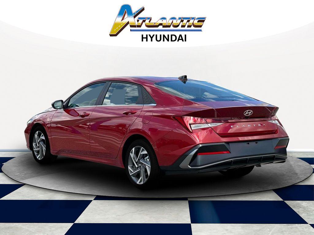 Thumbnail image of 2025 Hyundai ELANTRA at Atlantic Hyundai Genesis South Shore