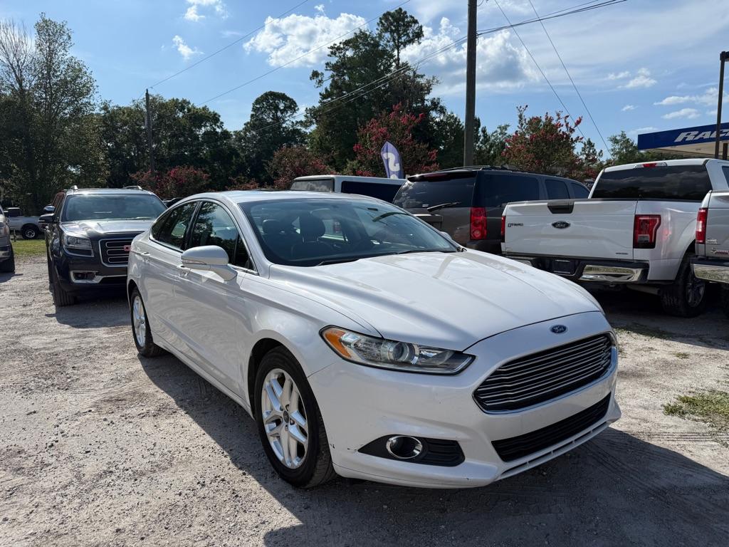 Thumbnail image of 2013 Ford Fusion at RIGHT PRICE AUTO SALES