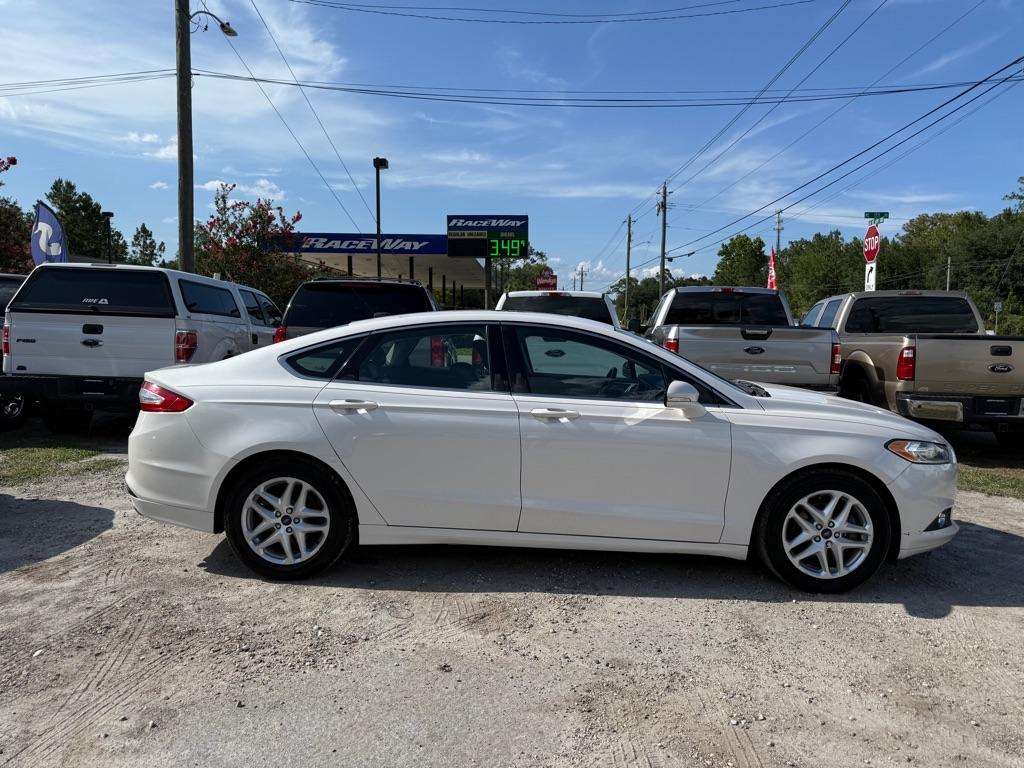 Thumbnail image of 2013 Ford Fusion at RIGHT PRICE AUTO SALES