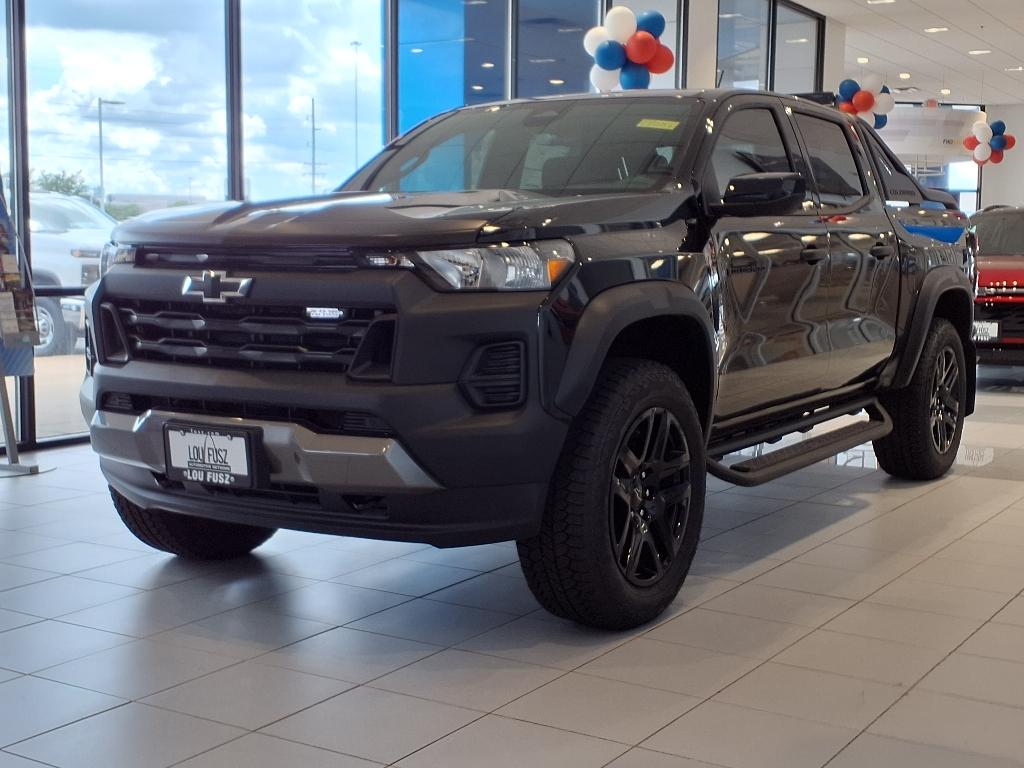 Thumbnail image of 2025 Chevrolet Colorado at Lou Fusz Chevrolet