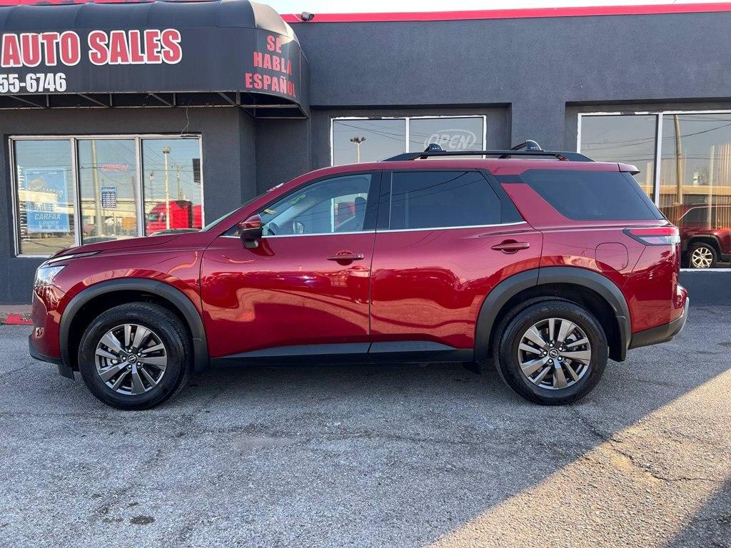 Thumbnail image of 2024 Nissan Pathfinder at ROADSTAR AUTO SALES, INC.