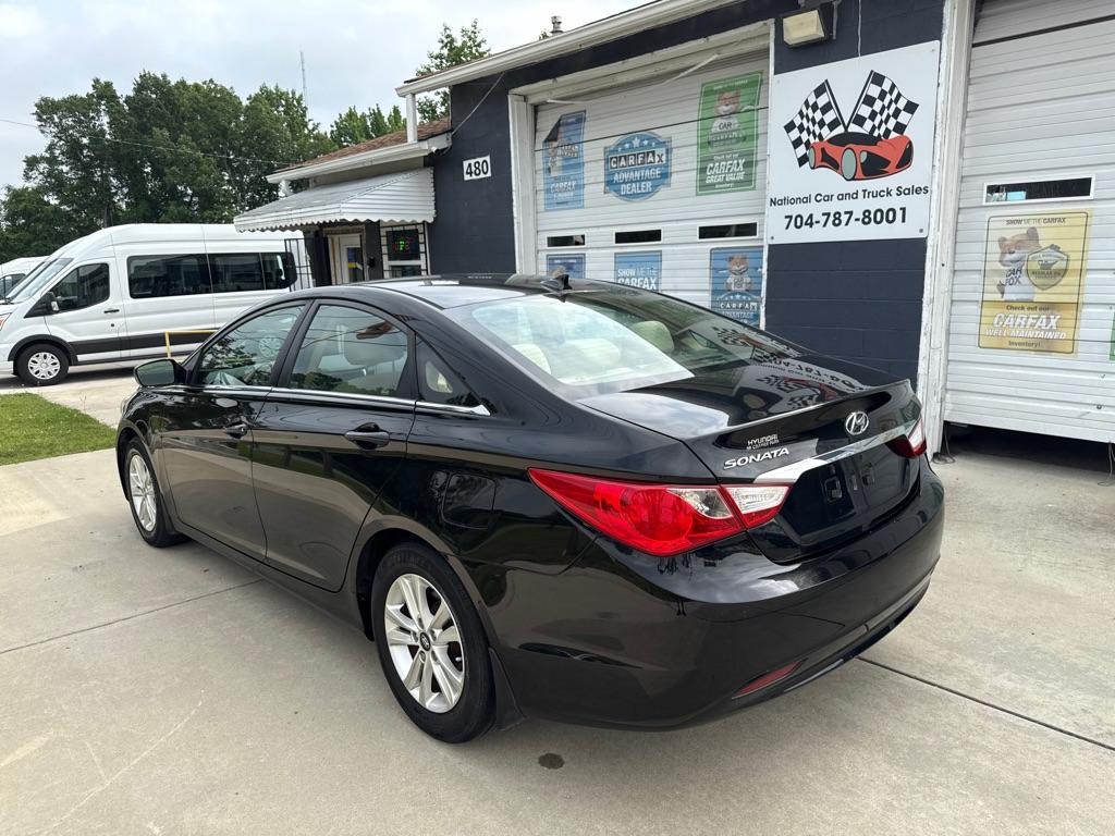 Thumbnail image of 2012 Hyundai SONATA at NATIONAL CAR AND TRUCK SALES