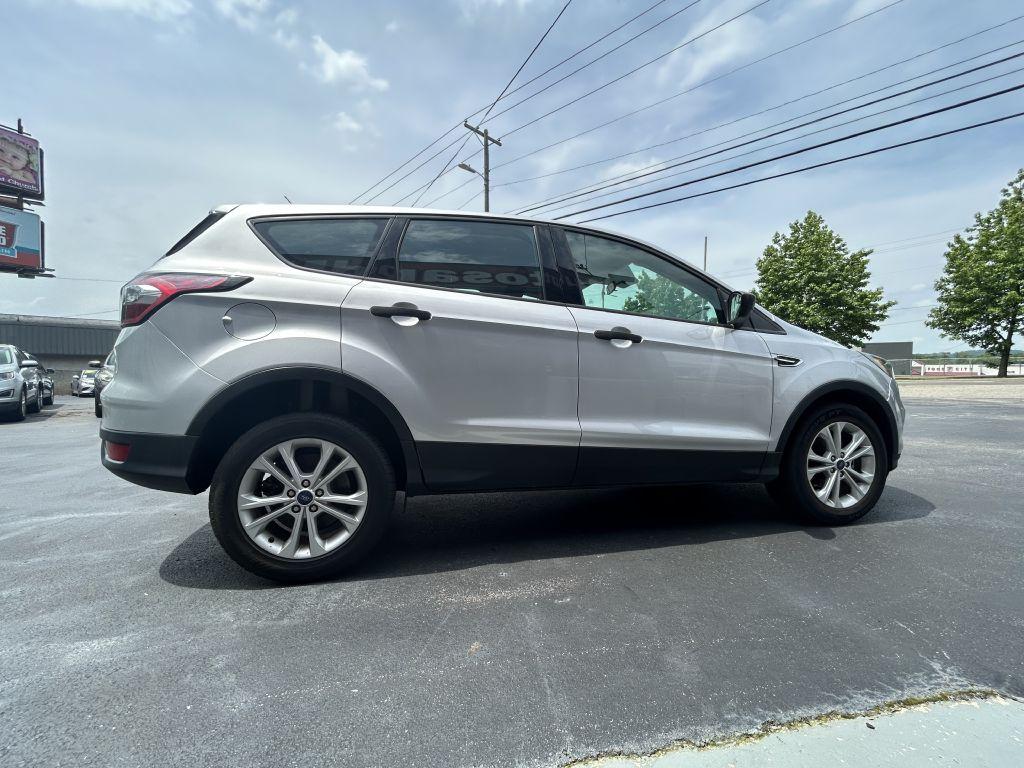 Thumbnail image of 2018 Ford Escape at AUTOS AND MORE INC