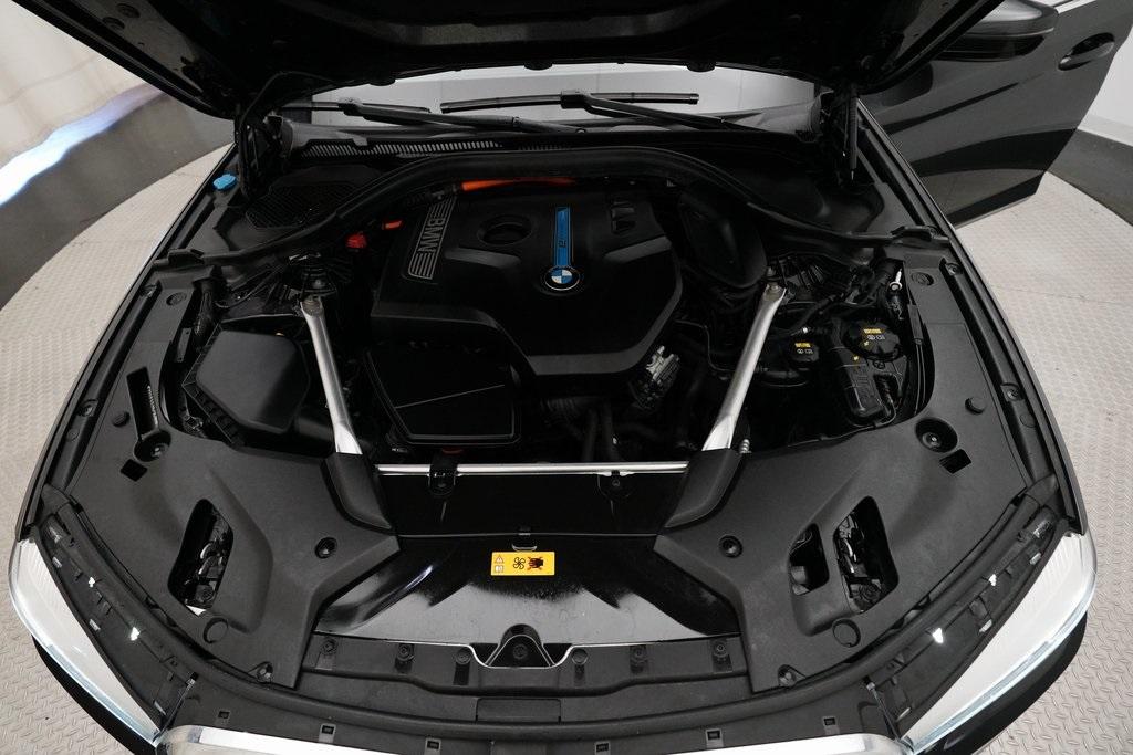 Thumbnail image of 2019 BMW 5 Series at Fox Subaru Macomb