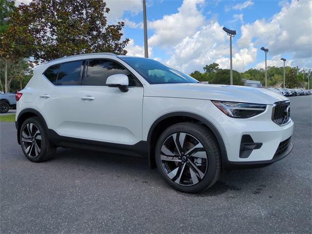 Thumbnail image of 2025 Volvo XC40 at Jenkins Subaru of Ocala