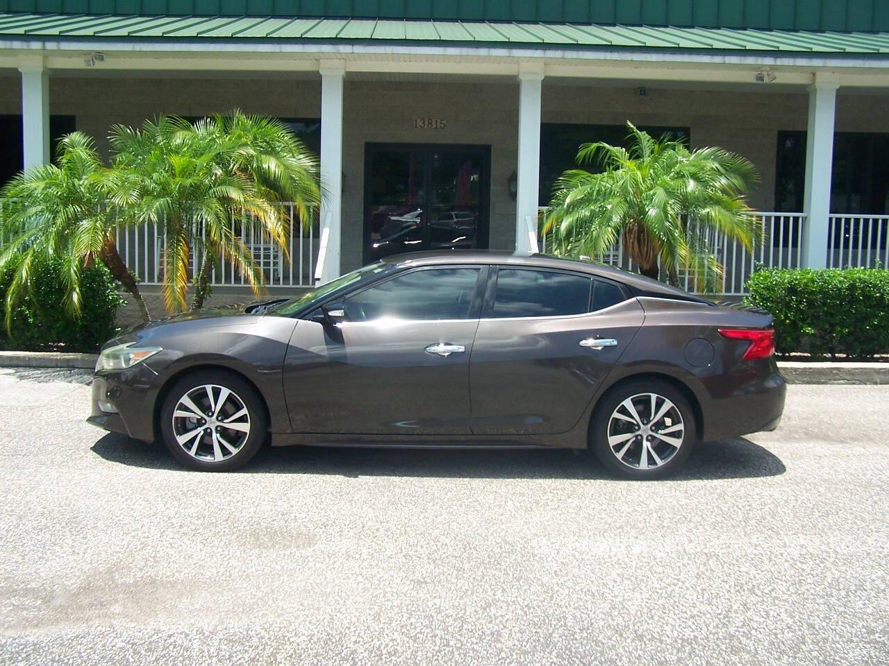 Thumbnail image of 2017 Nissan Maxima at Thomas Auto Mart Inc.