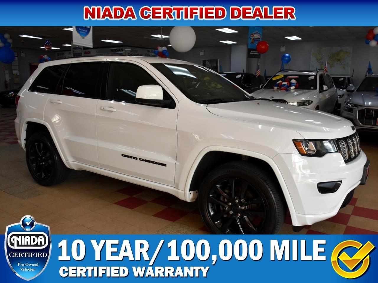 Thumbnail image of 2020 Jeep Grand Cherokee at Showroom Auto LLC