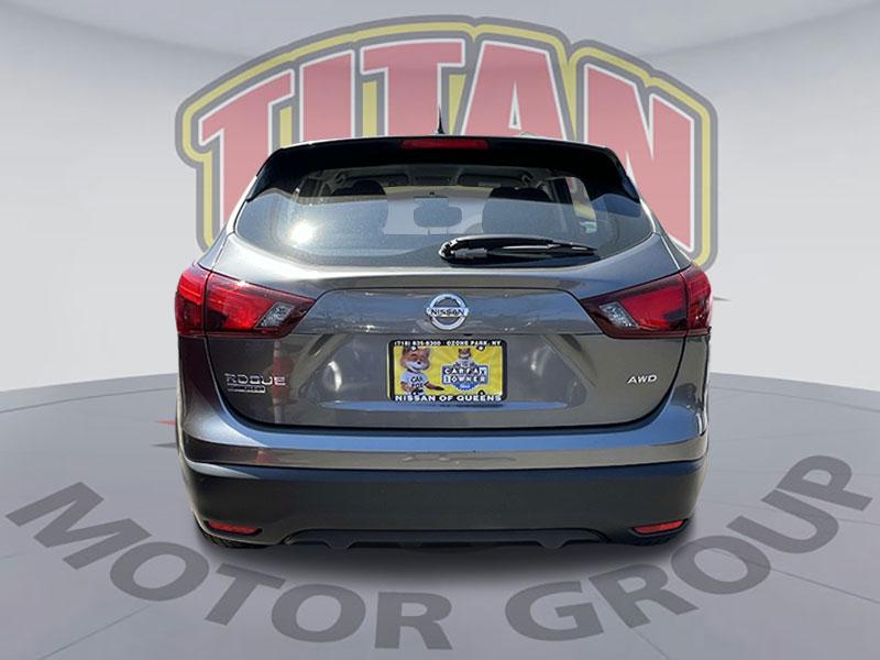 Thumbnail image of 2019 Nissan Rogue Sport at Nissan of Queens