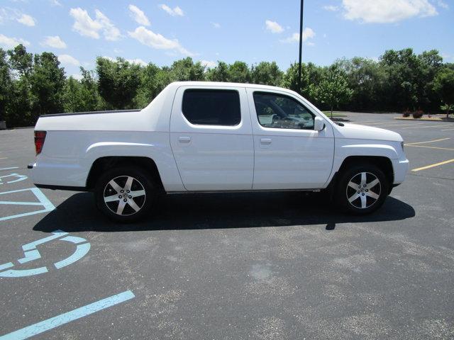 Thumbnail image of 2014 Honda Ridgeline at Vogue Motor Company Inc.