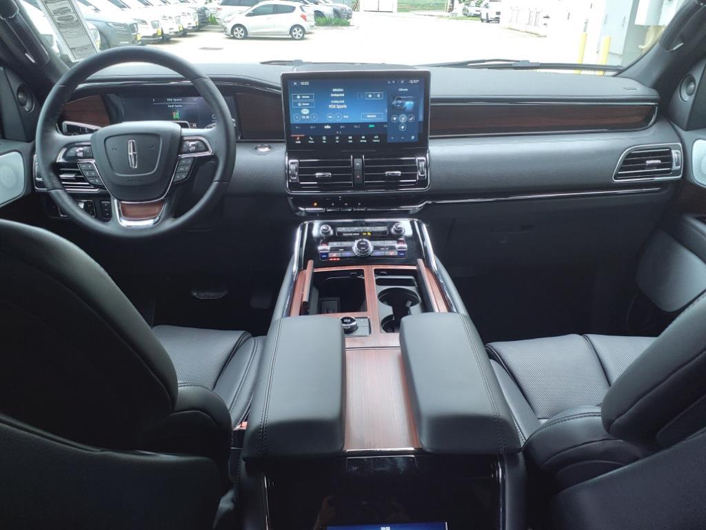 Thumbnail image of 2024 Lincoln Navigator L at West Point Lincoln Of Sugar Land