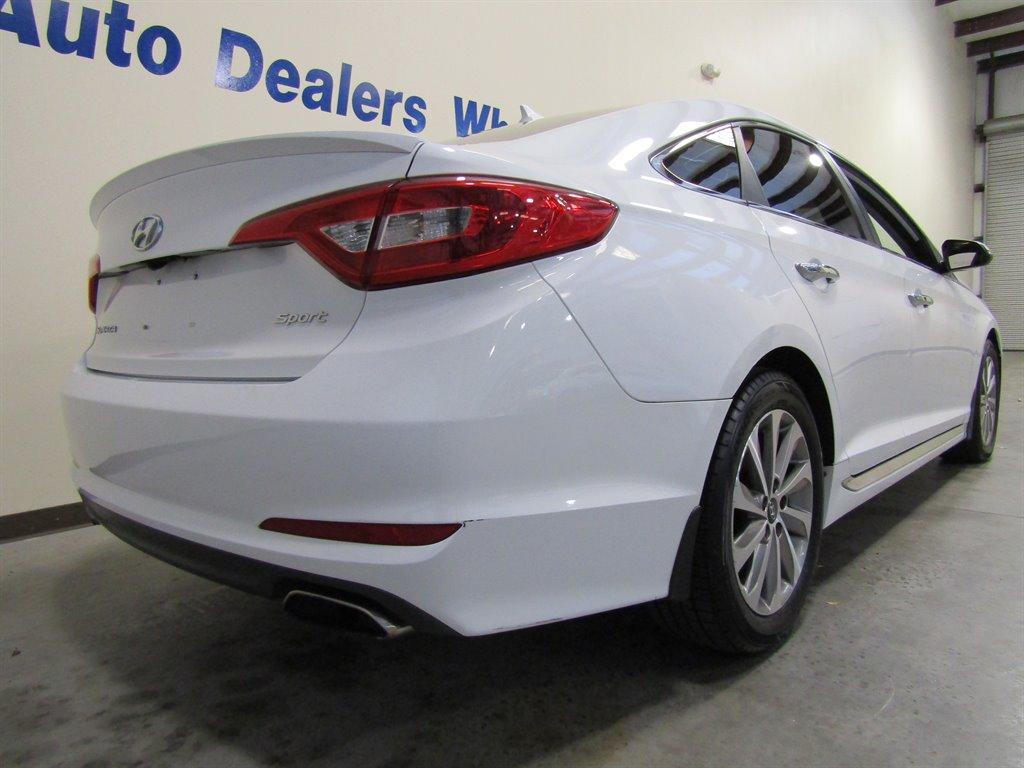 Thumbnail image of 2016 Hyundai SONATA at Auto Dealers Wholesale LLC