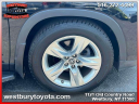 Thumbnail image of 2017 Toyota Highlander at Westbury Toyota Scion