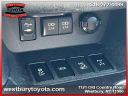 Thumbnail image of 2017 Toyota Highlander at Westbury Toyota Scion