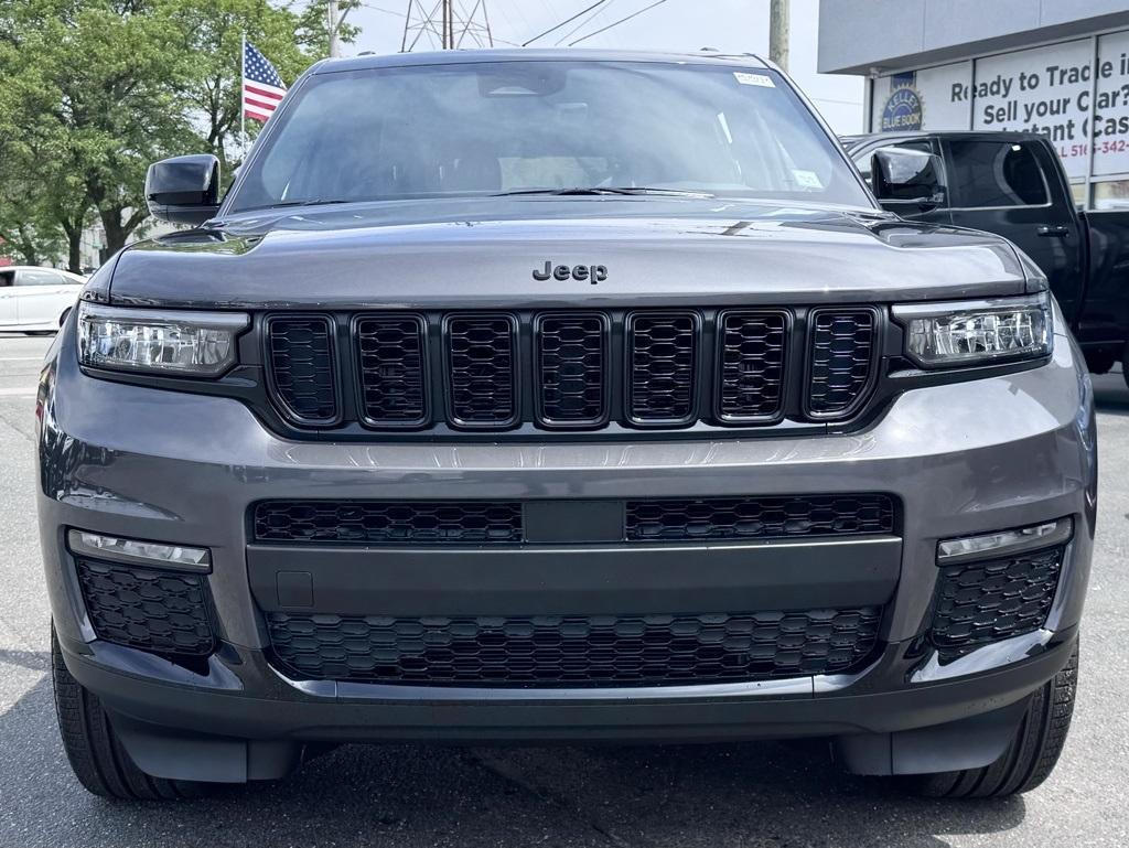 Thumbnail image of 2025 Jeep Grand Cherokee L at South Shore Chrysler Dodge Jeep RAM