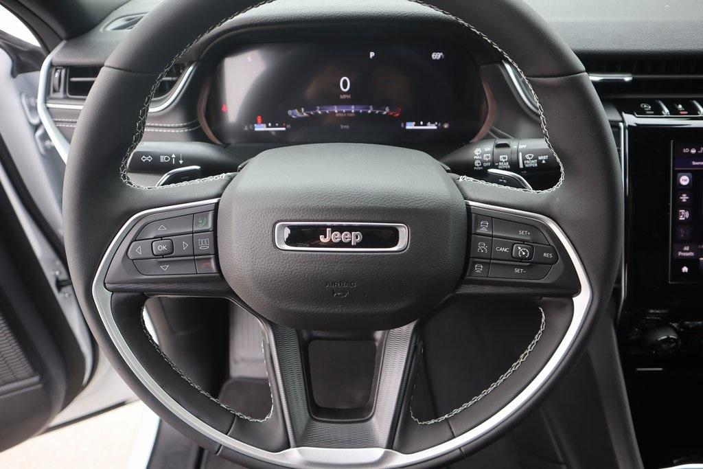 Thumbnail image of 2025 Jeep Grand Cherokee L at Westpointe Chrysler Jeep Dodge Ram