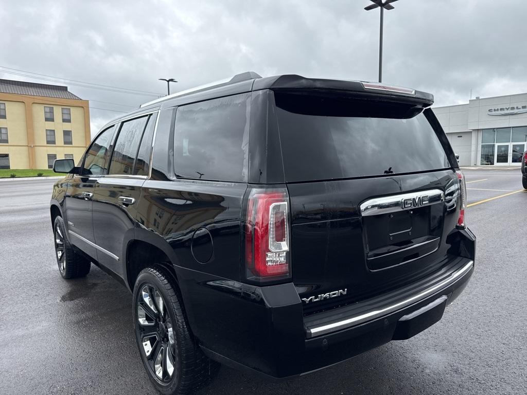 Thumbnail image of 2019 GMC Yukon at Victory Chrysler Dodge Jeep Ram