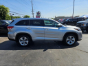 Thumbnail image of 2019 Toyota Highlander at Courtesy Acura