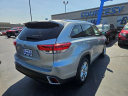 Thumbnail image of 2019 Toyota Highlander at Courtesy Acura