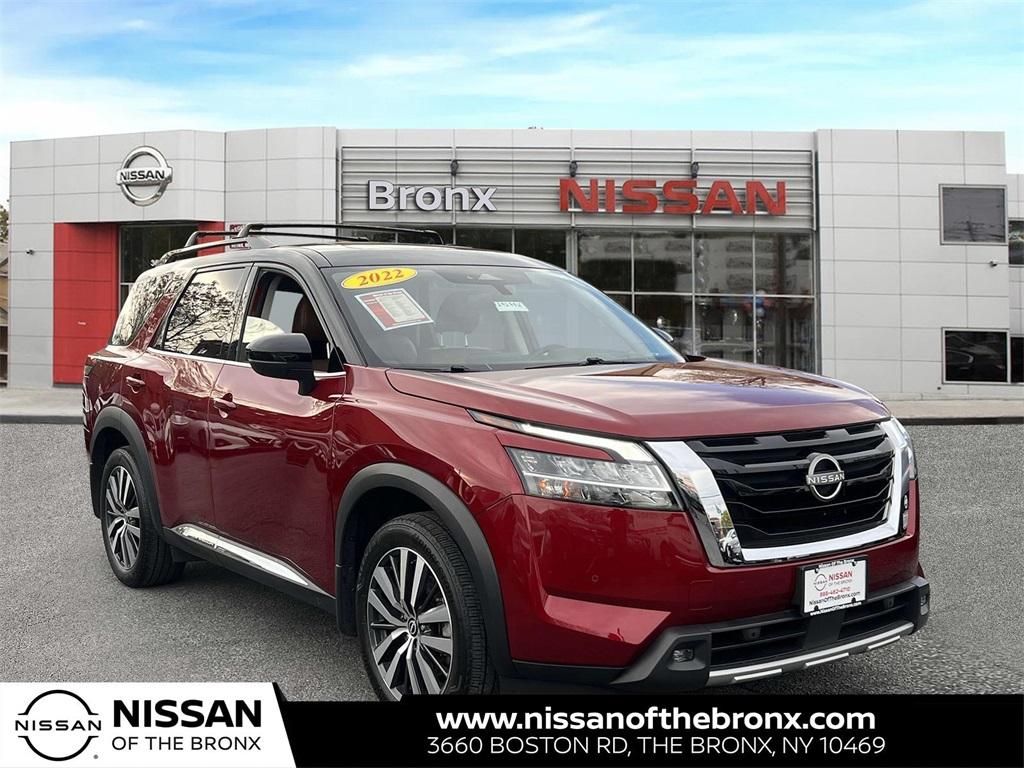 Thumbnail image of 2022 Nissan Pathfinder at Bronx Nissan