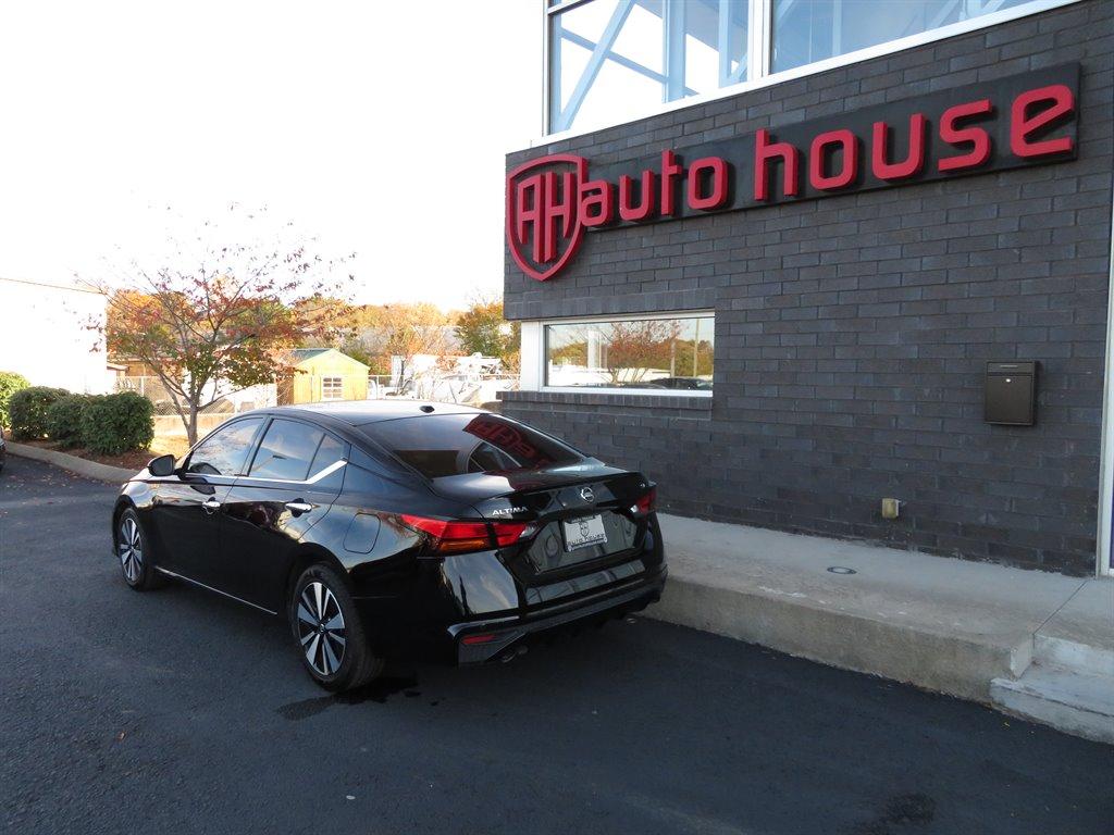 Thumbnail image of 2019 Nissan Altima at Auto House INC
