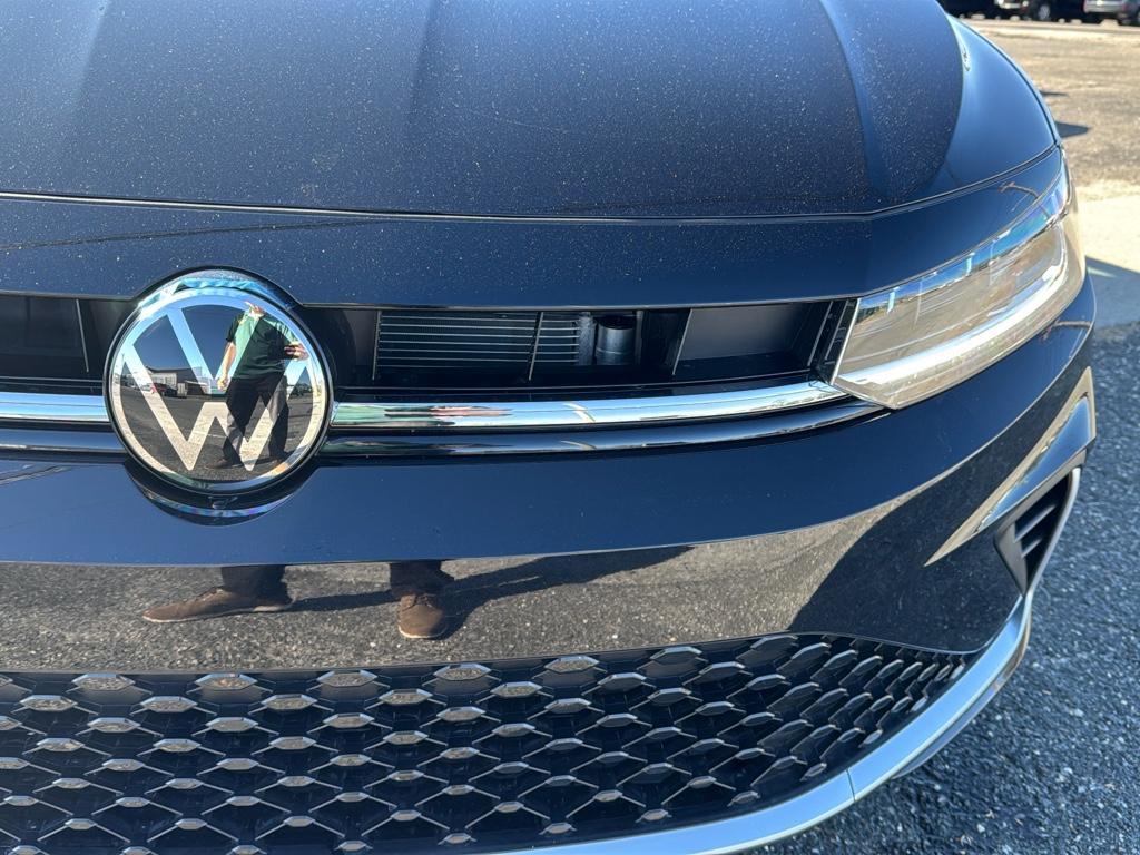 Thumbnail image of 2025 Volkswagen Jetta at Platinum Volkswagen