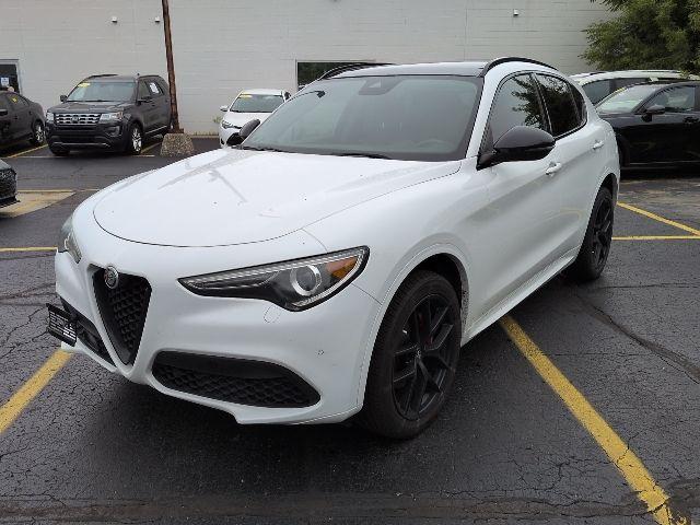 Thumbnail image of 2021 Alfa Romeo Stelvio at LaFontaine Volkswagen Mazda of Livonia