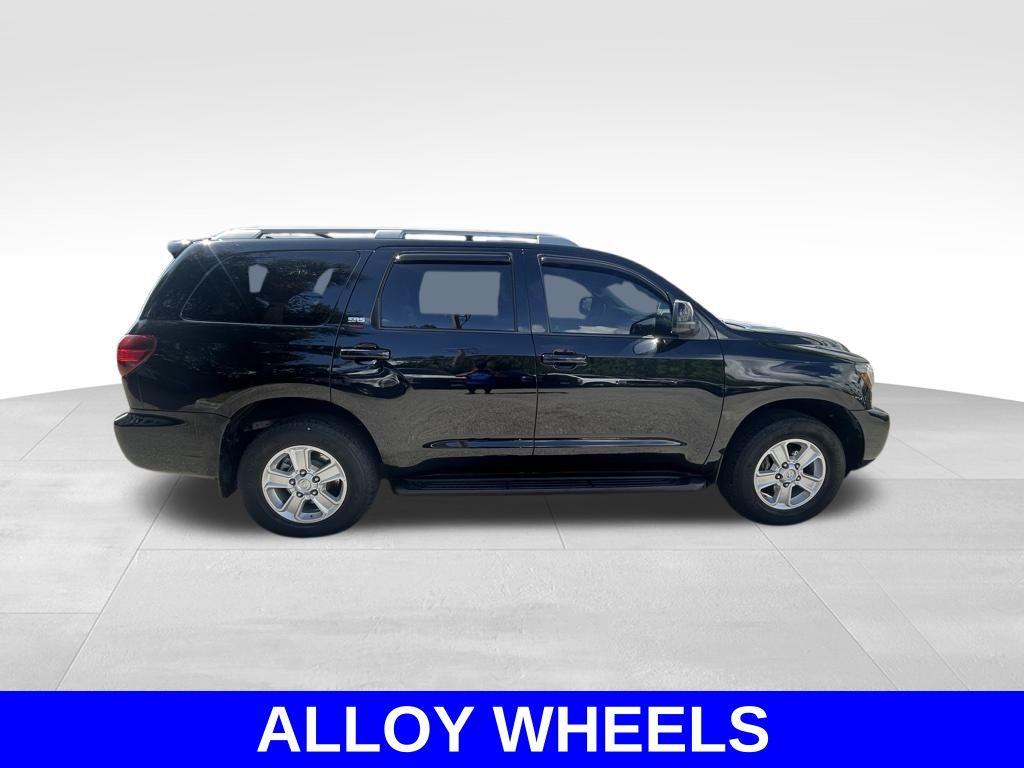 Thumbnail image of 2018 Toyota Sequoia at Wayne Akers Ford