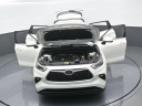 Thumbnail image of 2021 Toyota Highlander at Miami Lakes Automall