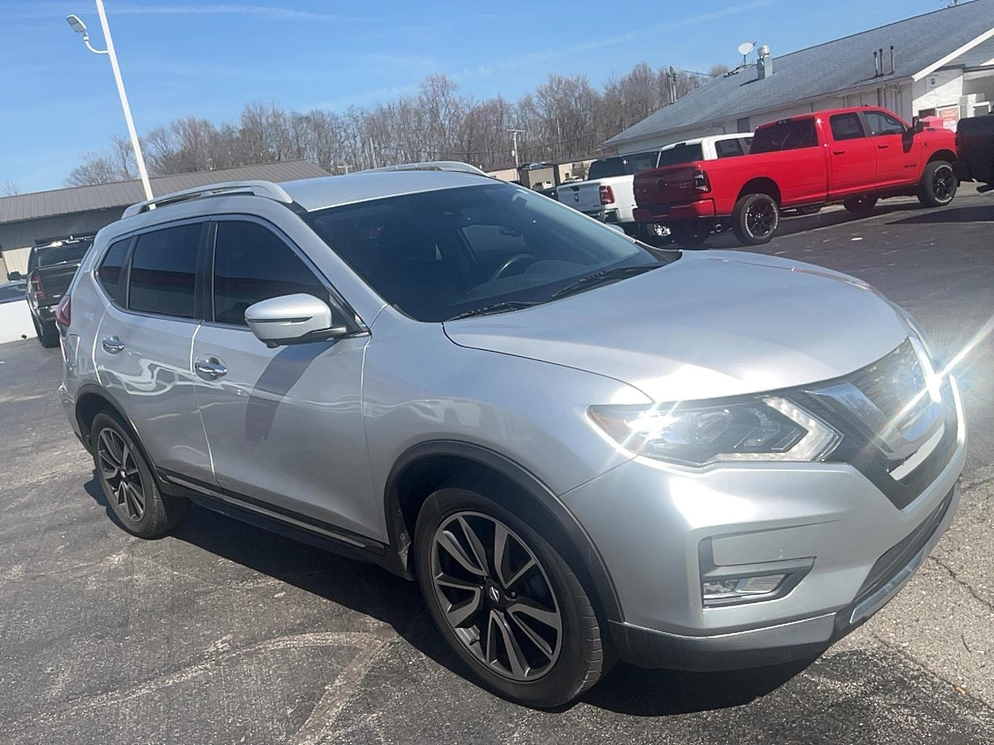 Thumbnail image of 2019 Nissan Rogue at Batesville Chrysler Dodge Jeep Inc