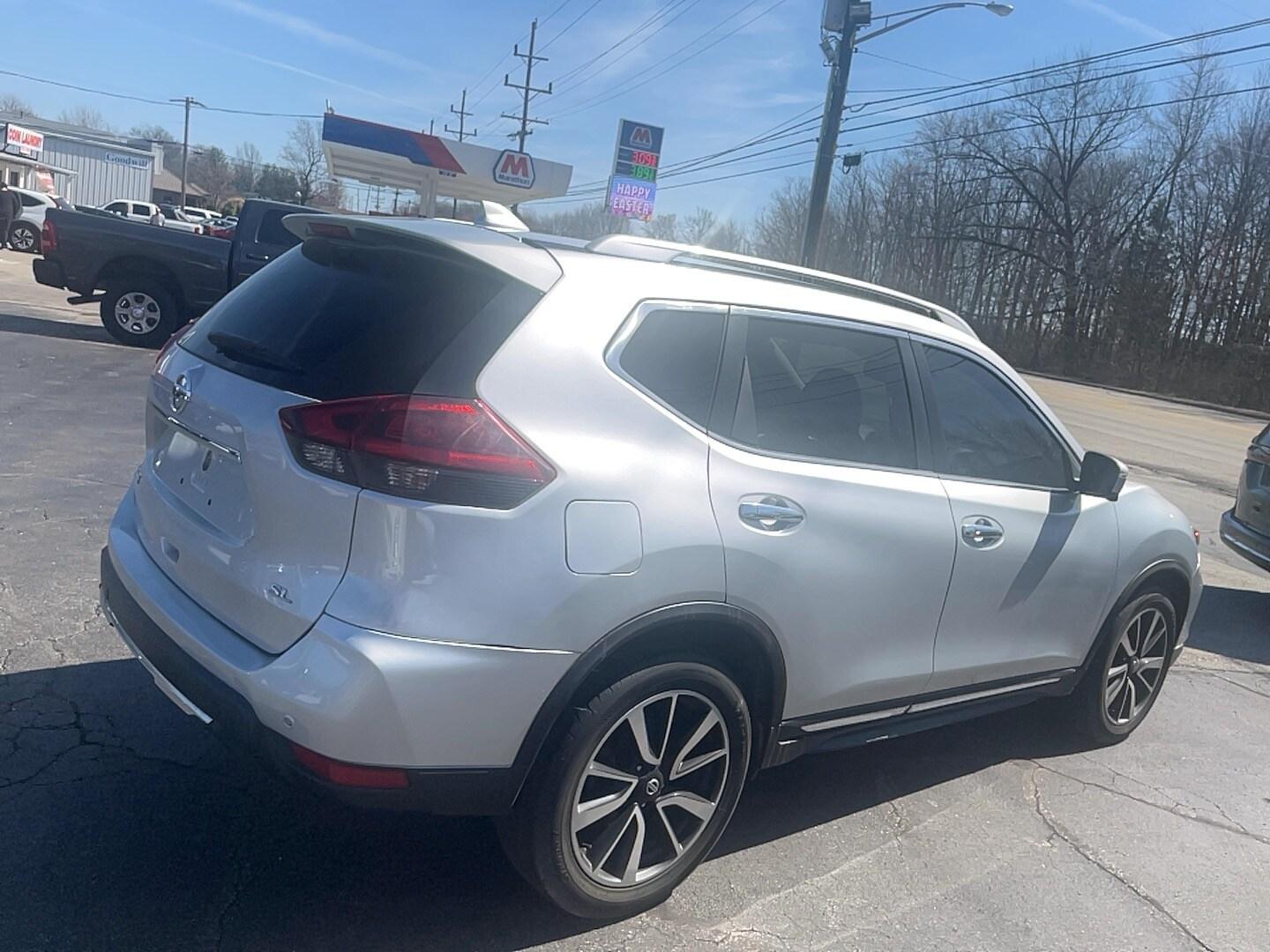 Thumbnail image of 2019 Nissan Rogue at Batesville Chrysler Dodge Jeep Inc