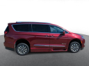 Thumbnail image of 2020 Chrysler Pacifica at Suburban Chrysler Dodge Jeep Ram of Troy