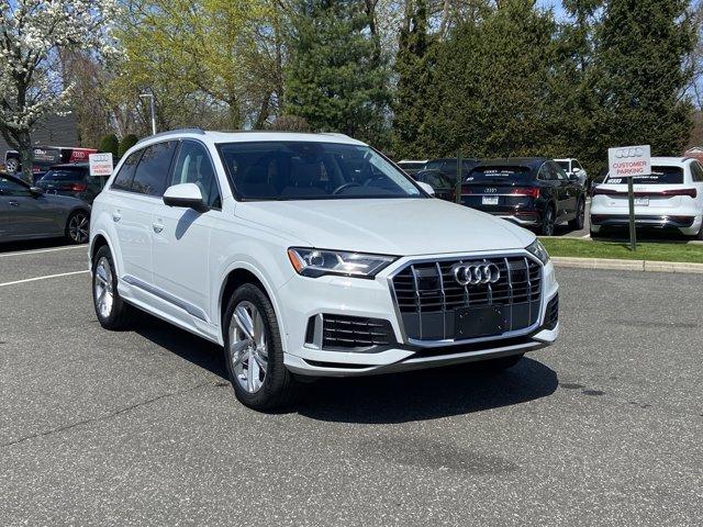 Thumbnail image of 2022 Audi Q7 at Audi of Huntington